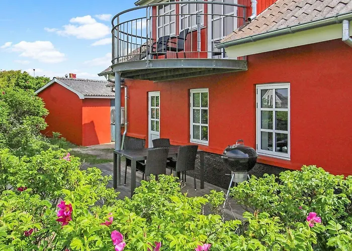 Karla - 100m From The Sea By Interhome